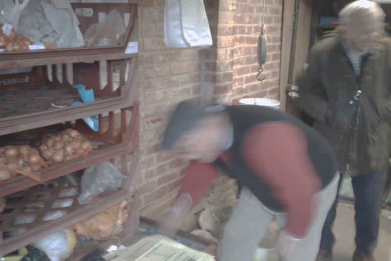shop3.jpg